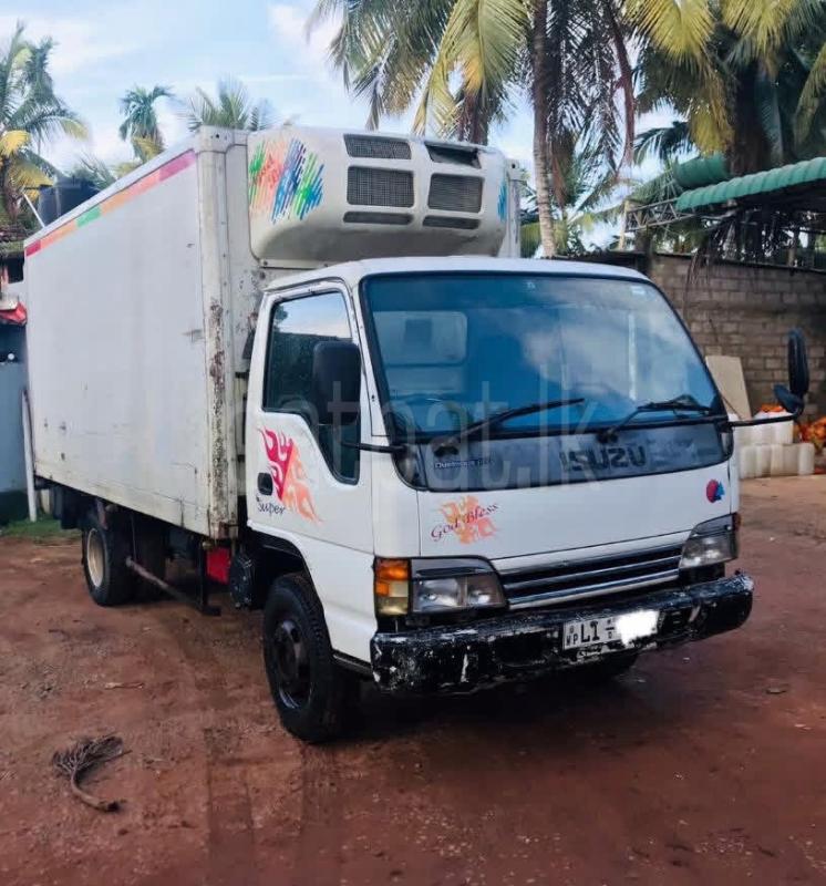 Advertisement image 1