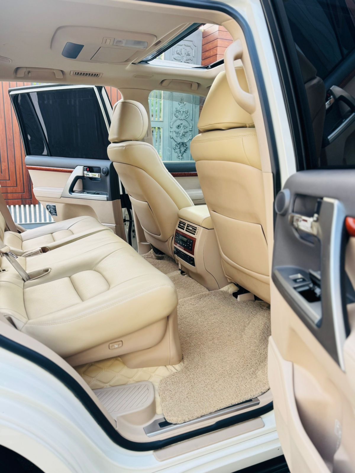 Toyota Land Cruiser 2014 - Used SUV sale in Sri Lanka - patpat.lk