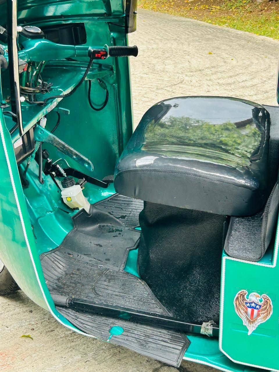 Bajaj Three Wheel 2005 - භාවිතා කරන ලද ත්‍රිරෝද රථය sale in Sri Lanka - patpat.lk