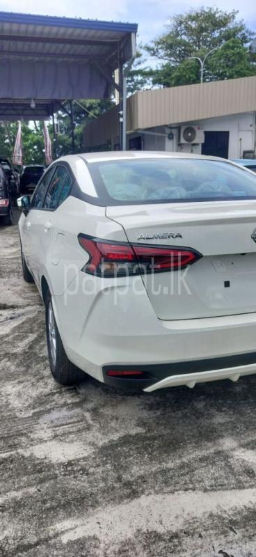 Advertisement image 4