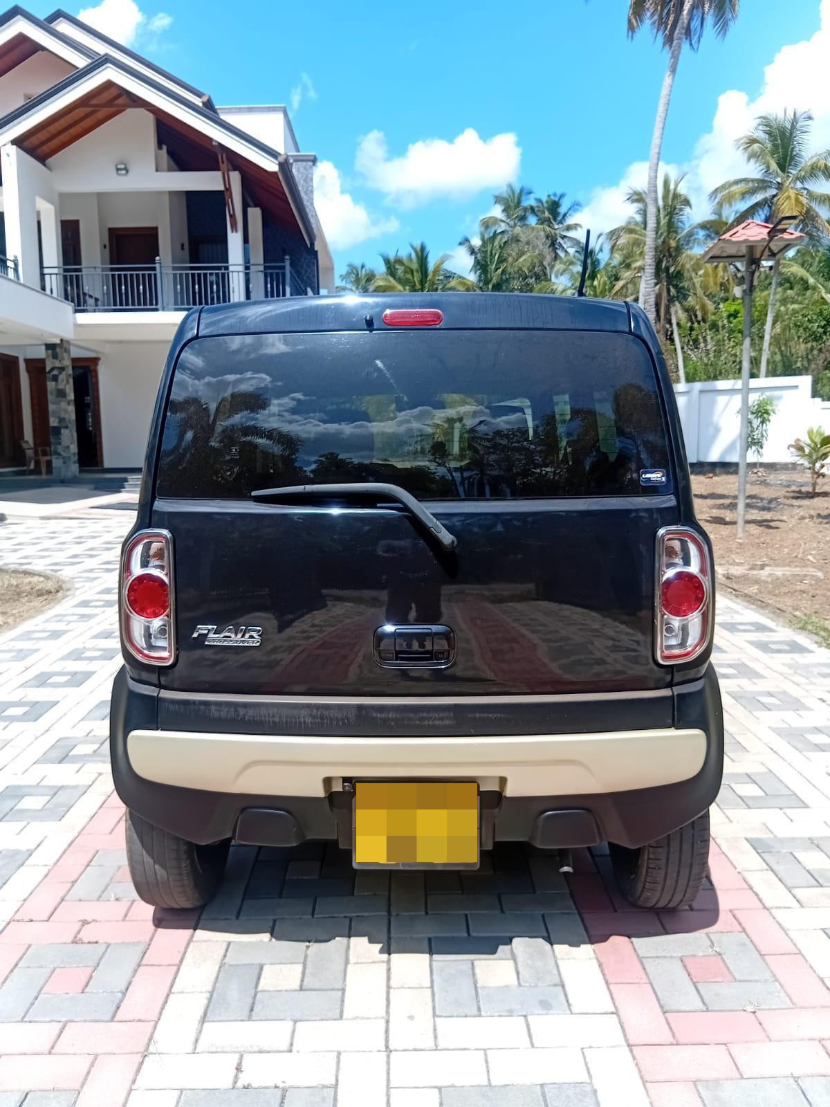 Mazda Flair 2017 - பயன்படுத்தப்பட்டது கார் sale in Sri Lanka - patpat.lk