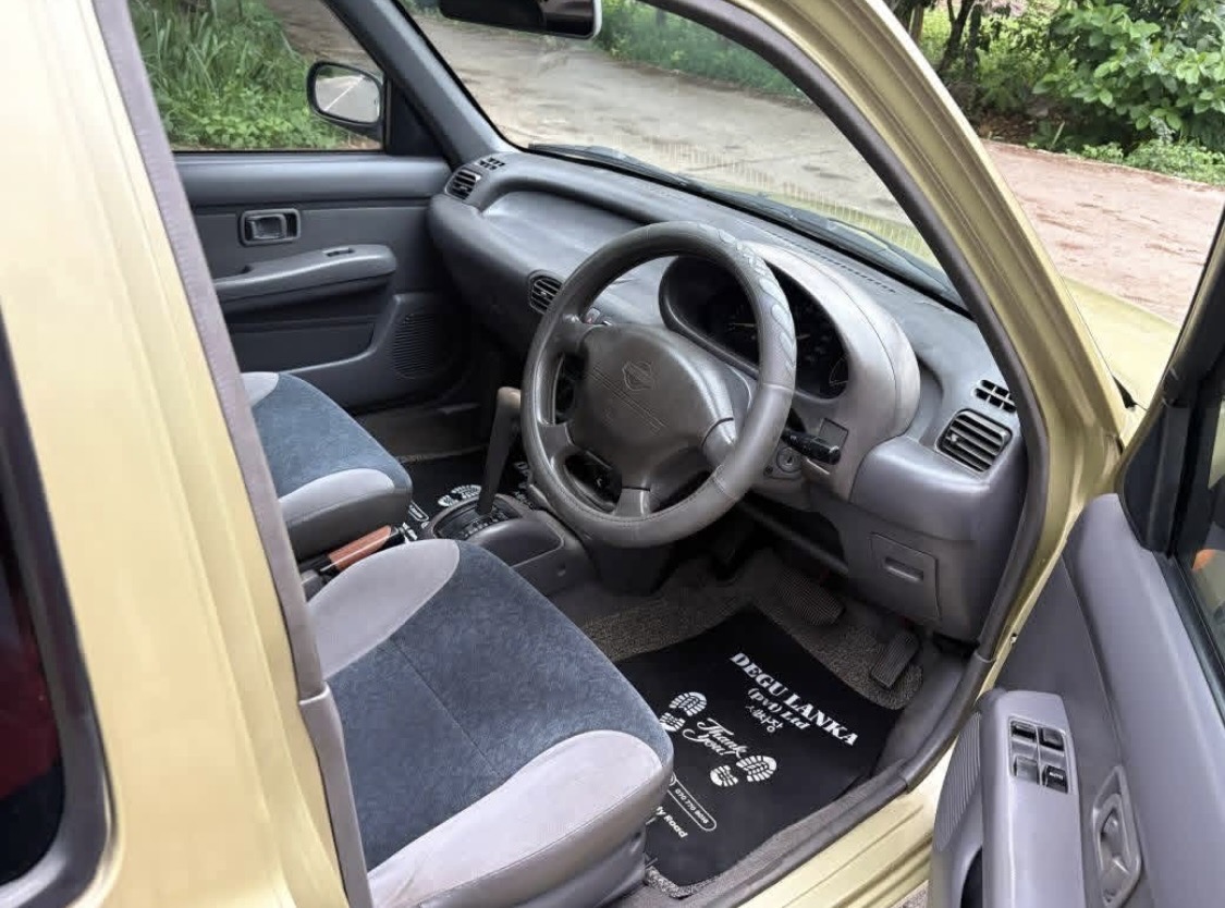 Nissan March 1998 - භාවිතා කරන ලද කාර් sale in Sri Lanka - patpat.lk