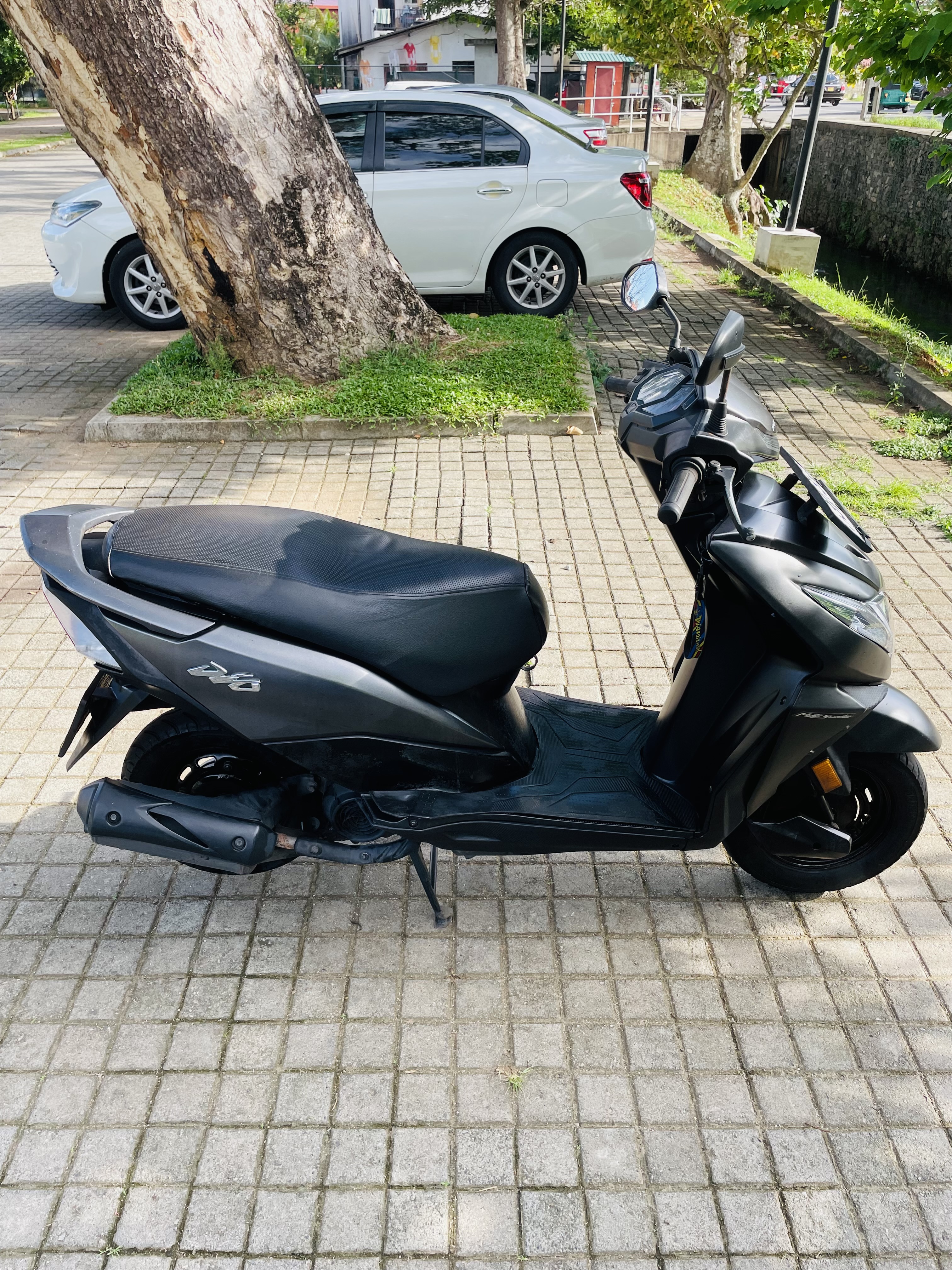 Honda Dio 2018 - பயன்படுத்தப்பட்டது பைக் sale in Sri Lanka - patpat.lk