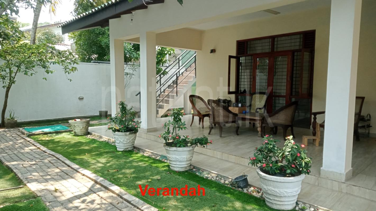 House for Sale in Boralesgamuwa ads-image-1