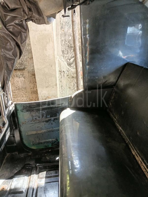 Bajaj 2 stroke 2001 - භාවිතා කරන ලද ත්‍රිරෝද රථය sale in Sri Lanka - patpat.lk