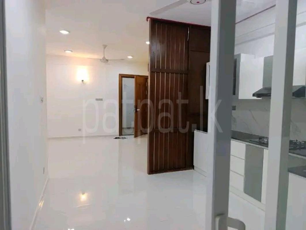 Luxury Apartment for Sale in Wellawatta (Colombo 06)