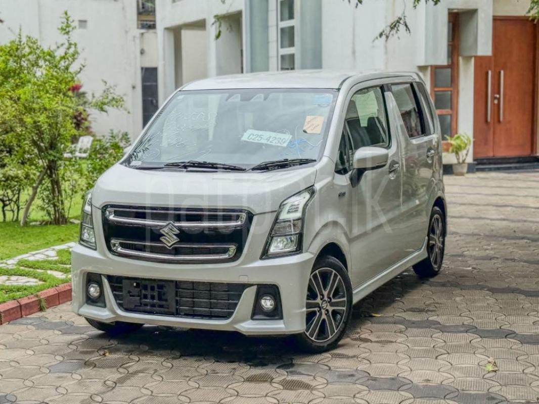 Advertisement image 1