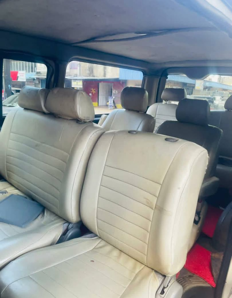 Toyota Hiace 2009 - Used Van sale in Sri Lanka - patpat.lk