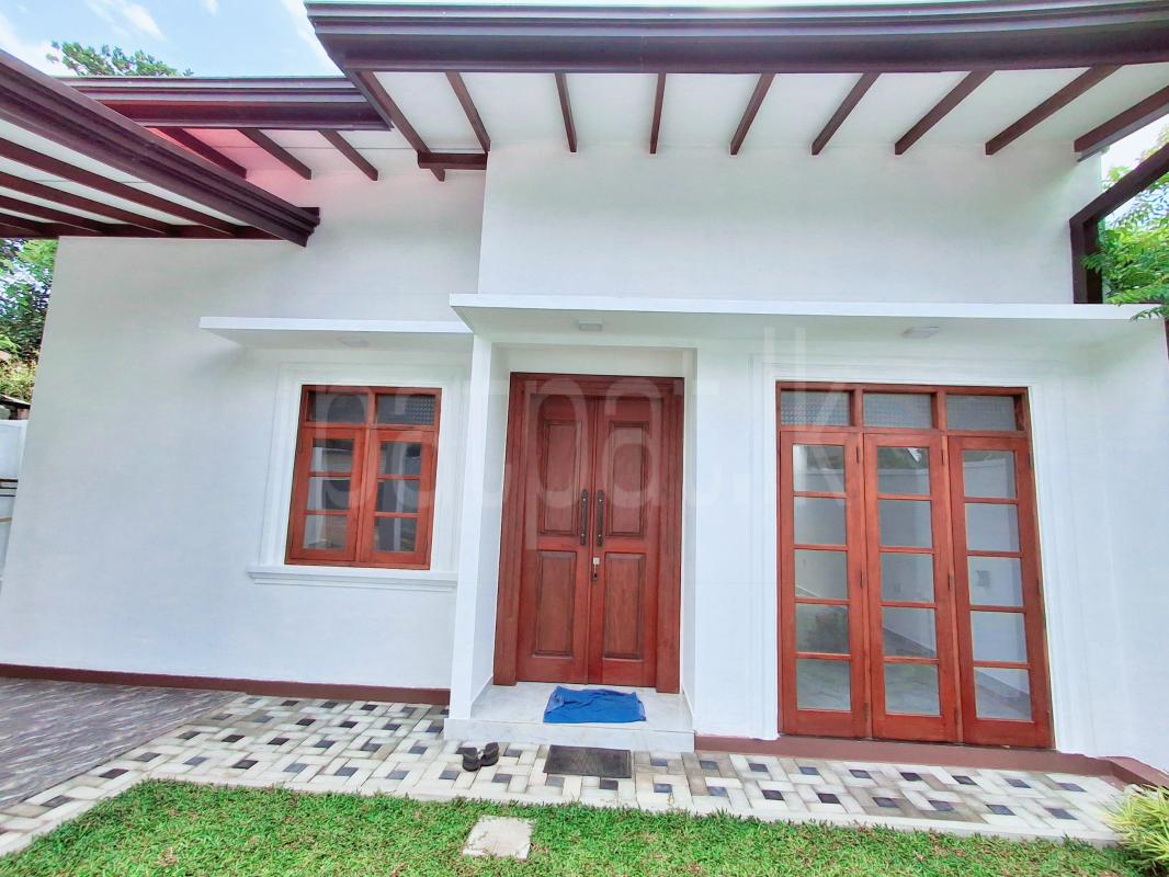 House for Sale in Piliyandala ads-image-1