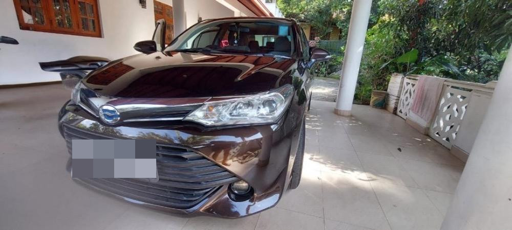 Toyota Axio 2015 - Used Car sale in Sri Lanka - patpat.lk