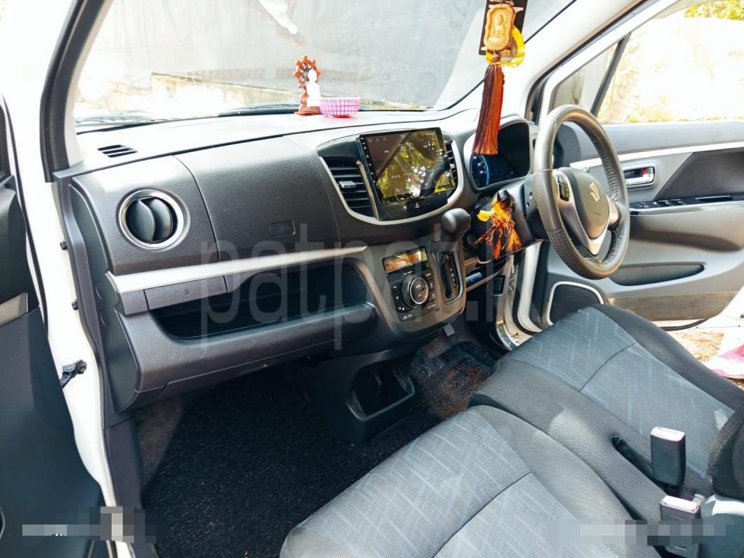 Suzuki Wagon R 2015 - பயன்படுத்தப்பட்டது கார் sale in Sri Lanka - patpat.lk