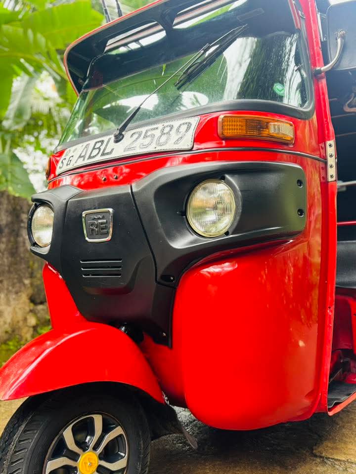 Bajaj Three Wheel 2016 - பயன்படுத்தப்பட்டது முச்சக்கர வண்டி sale in Sri Lanka - patpat.lk