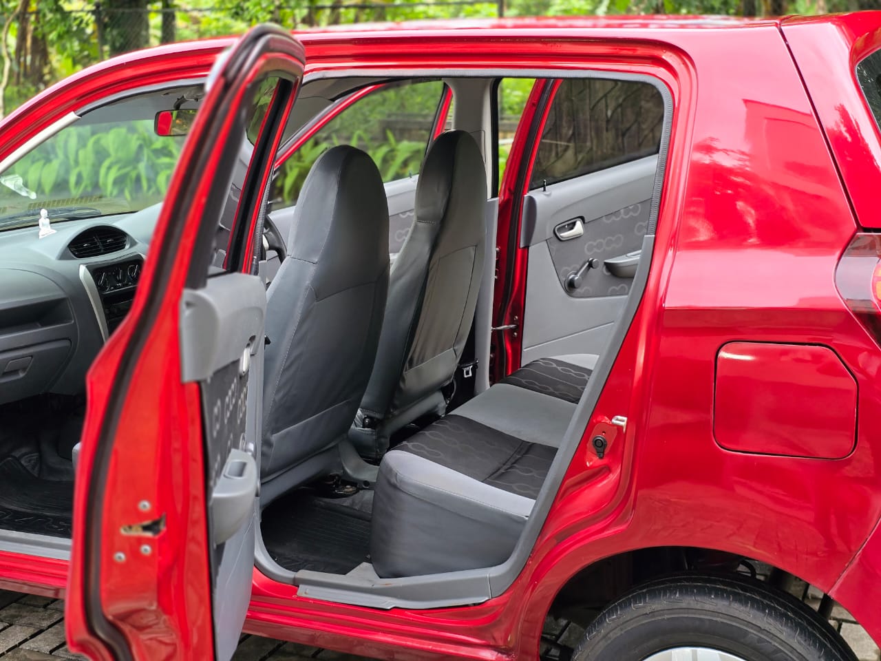Suzuki Alto 2015 - பயன்படுத்தப்பட்டது கார் sale in Sri Lanka - patpat.lk