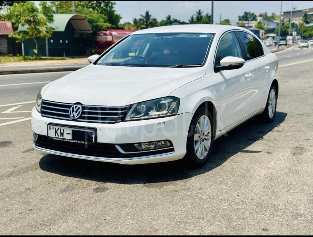 Volkswagen Passat 2012 - භාවිතා කරන ලද කාර් sale in Sri Lanka - patpat.lk
