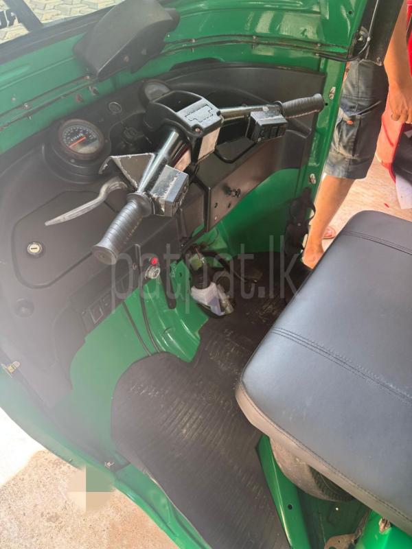 Bajaj Three Wheel 2011 - Used Three wheeler sale in Sri Lanka - patpat.lk