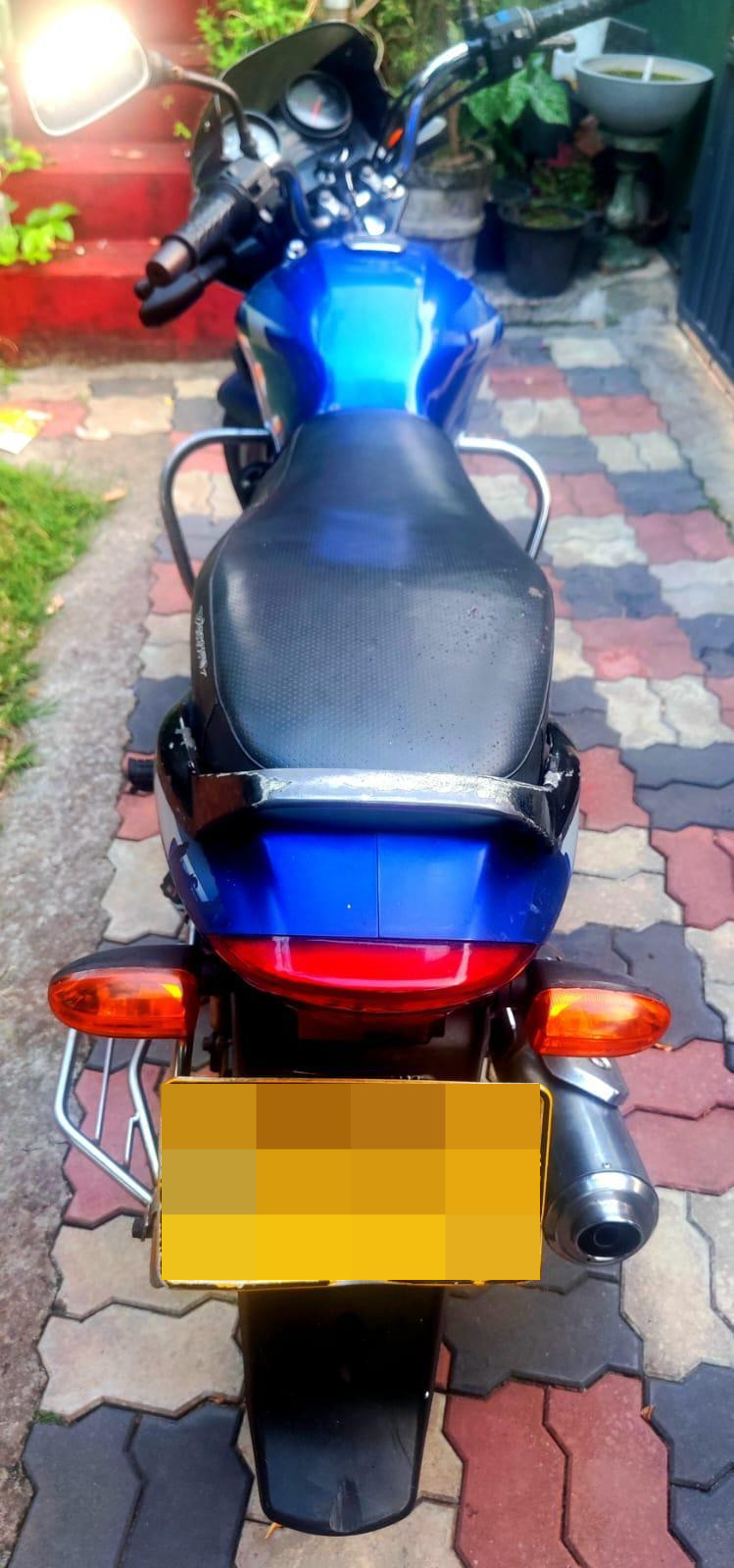 Bajaj Discover 2006 - භාවිතා කරන ලද බයිසිකලය sale in Sri Lanka - patpat.lk