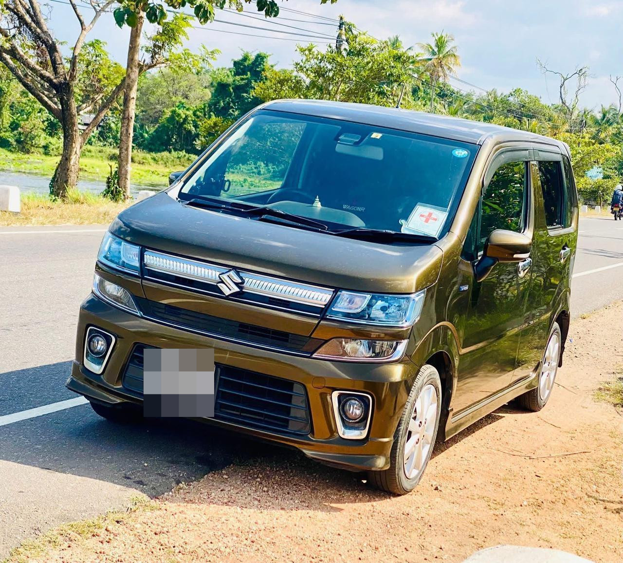 Suzuki Wagon R 2017 - பயன்படுத்தப்பட்டது கார் sale in Sri Lanka - patpat.lk