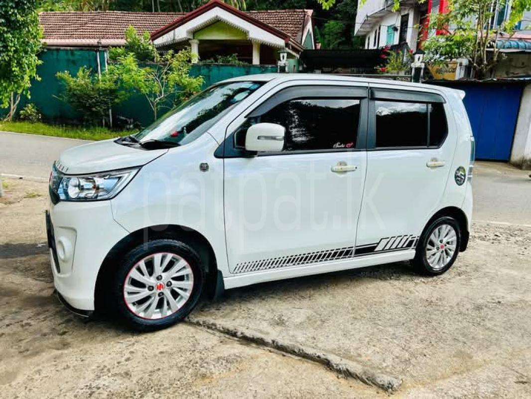 Advertisement image 4