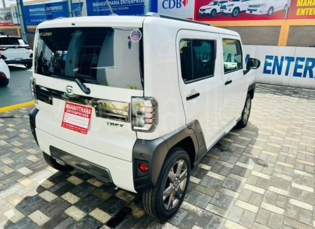 Advertisement image 3