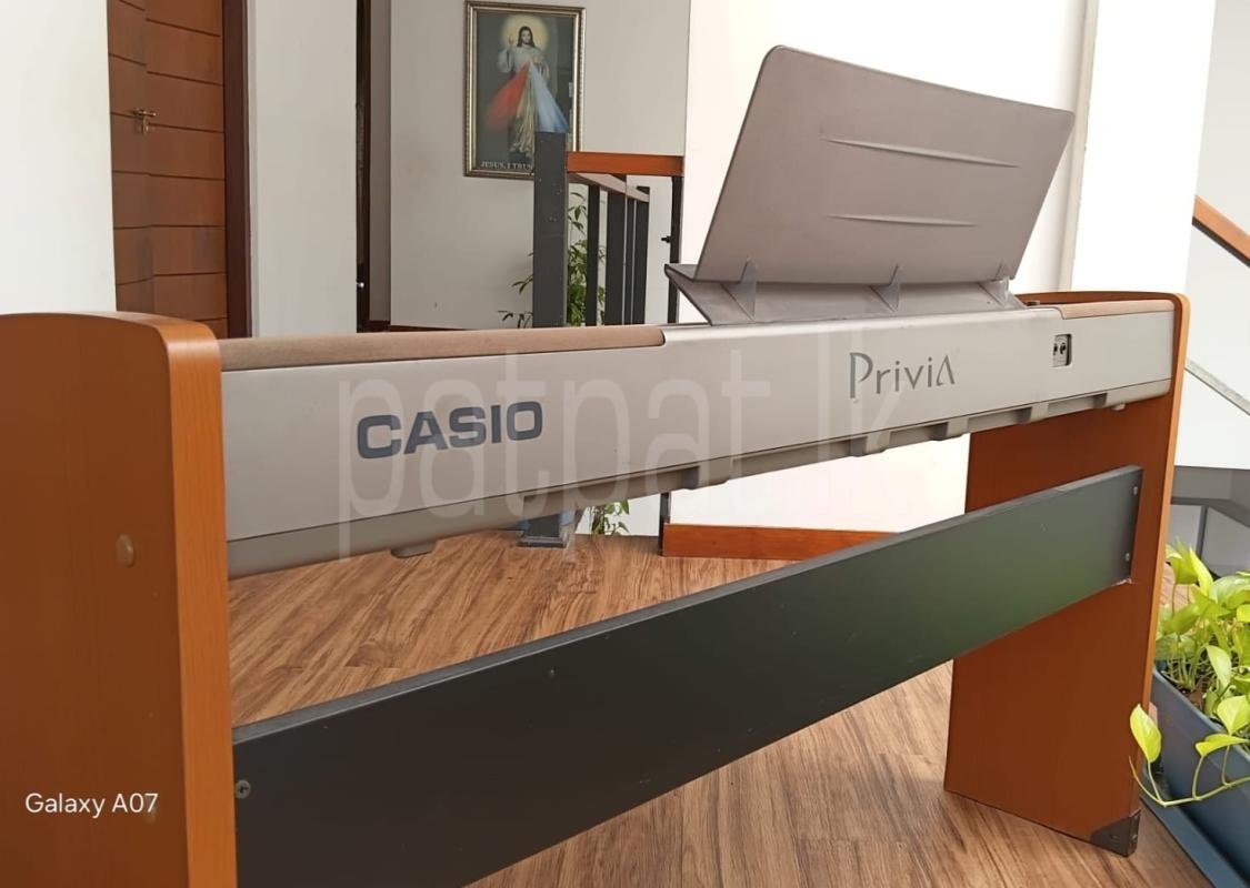 Electric Piano