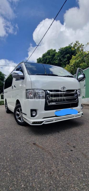 Advertisement image 1