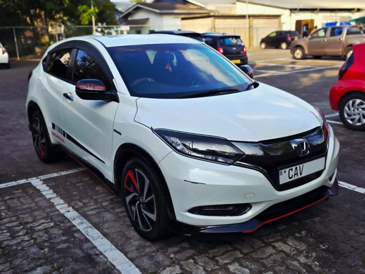 Honda Vezel 2017 ads-image-1