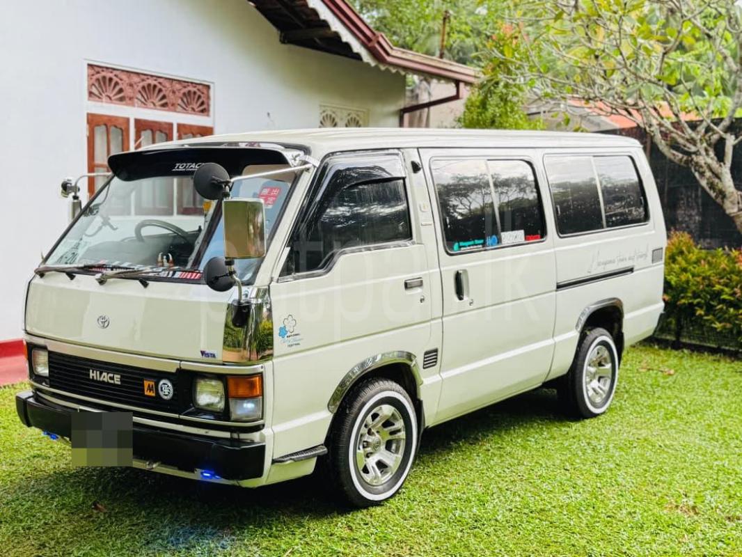 Toyota Hiace 1988 - பயன்படுத்தப்பட்டது வேன் sale in Sri Lanka - patpat.lk