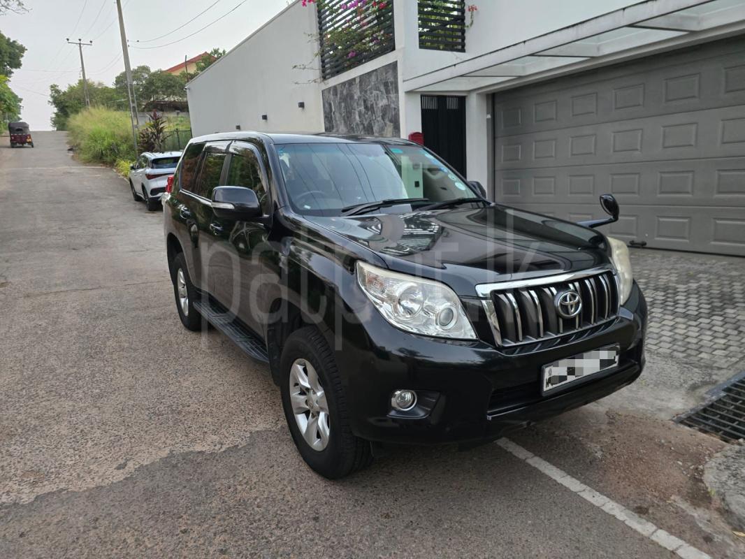 Toyota Land Cruiser Prado 2009 - பயன்படுத்தப்பட்டது SUV sale in Sri Lanka - patpat.lk