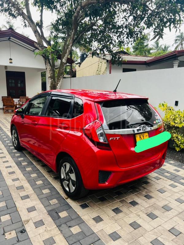 Advertisement image 4