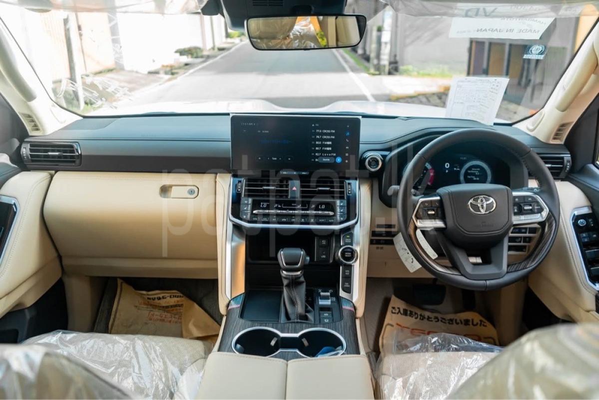 Advertisement image 5