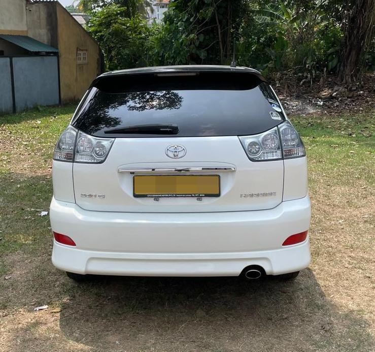 Toyota Harrier 2012 - பயன்படுத்தப்பட்டது SUV sale in Sri Lanka - patpat.lk