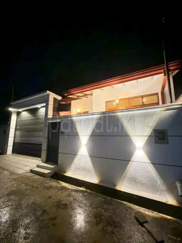 House for Sale in Piliyandala