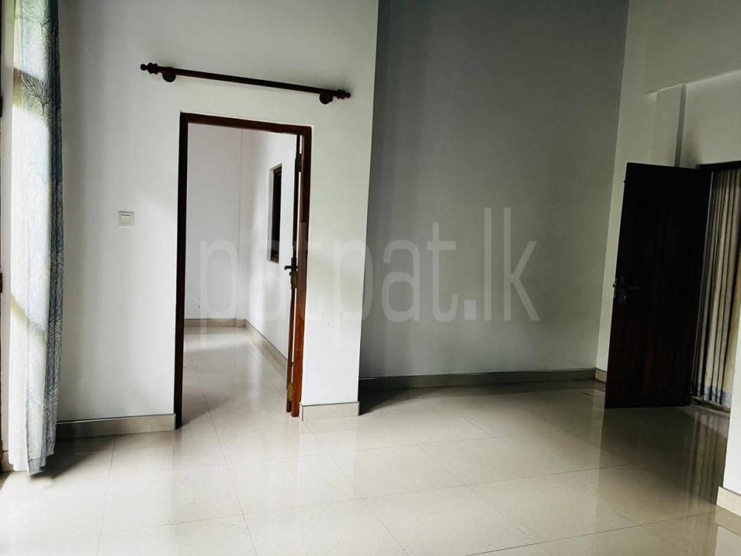 premium-listing-image