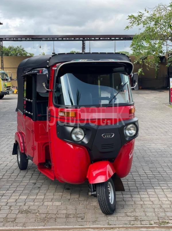 Bajaj Three Wheel 2020 - பயன்படுத்தப்பட்டது முச்சக்கர வண்டி sale in Sri Lanka - patpat.lk