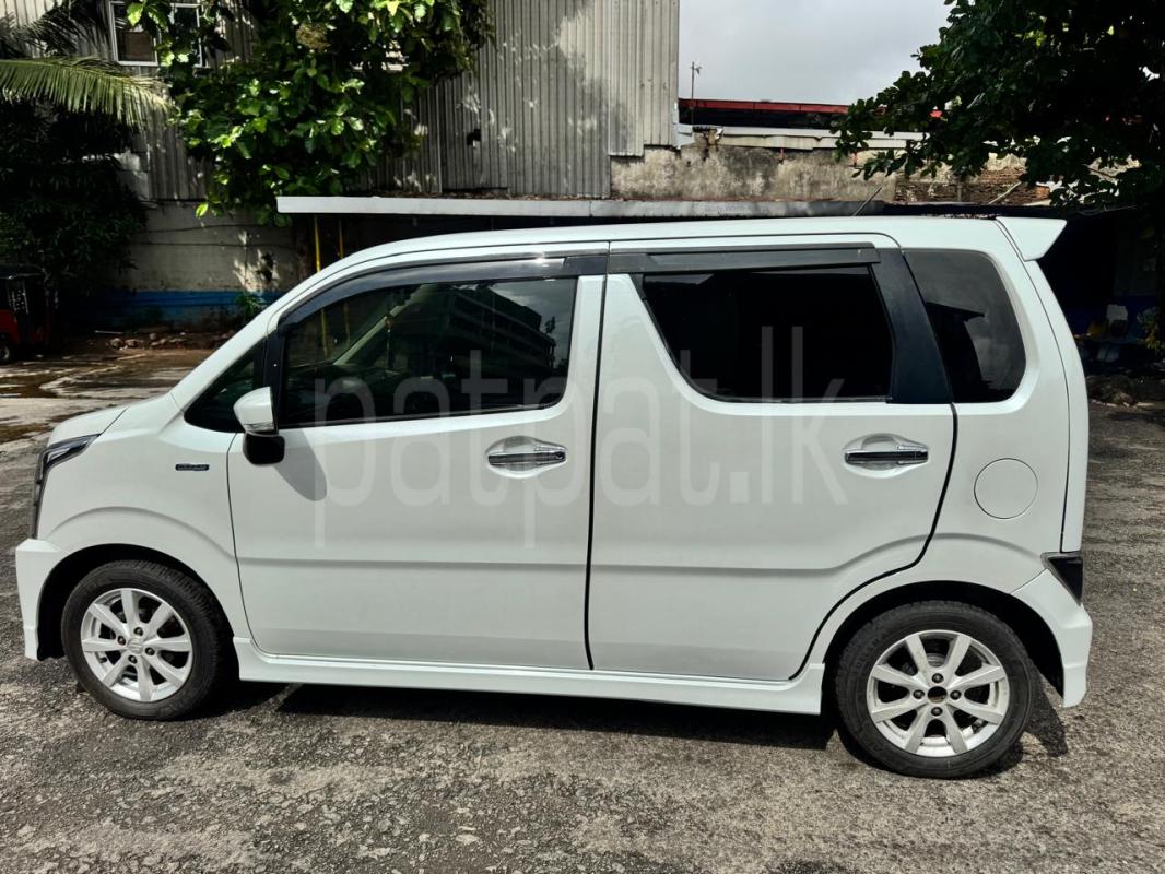 Suzuki Wagon R 2018 - භාවිතා කරන ලද කාර් sale in Sri Lanka - patpat.lk