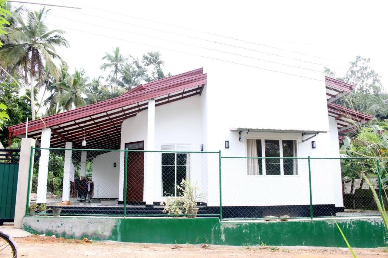 House for Sale in Veyangoda