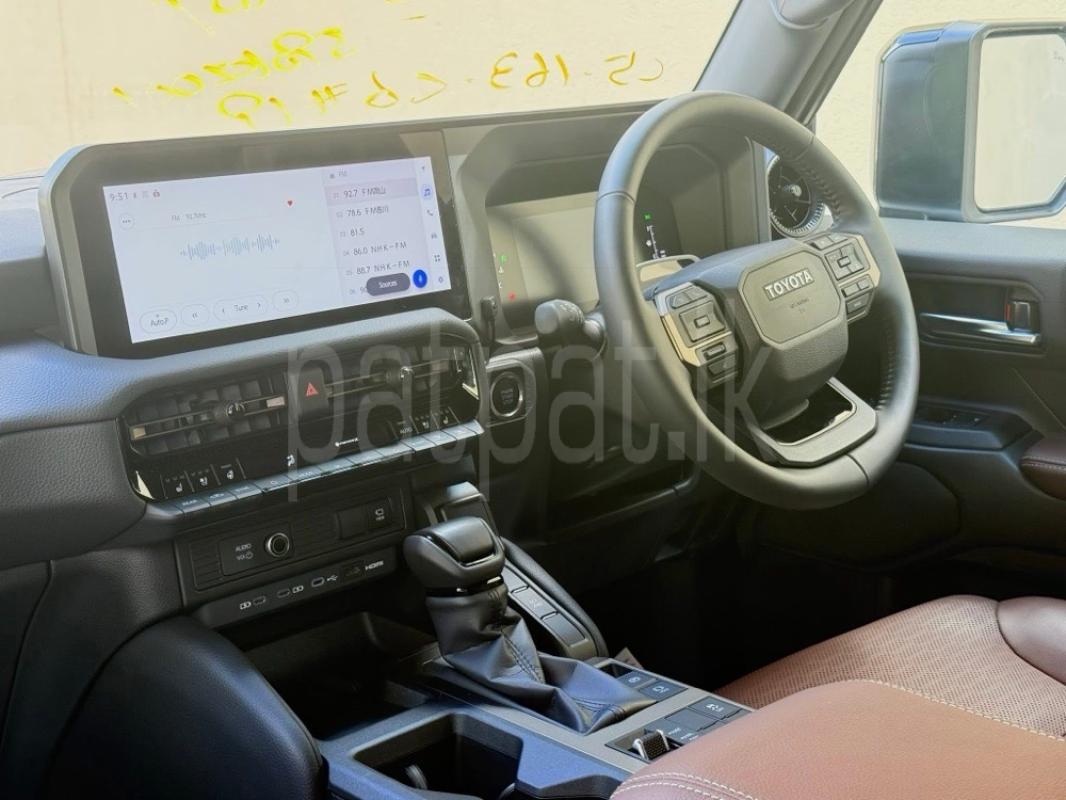 Advertisement image 6