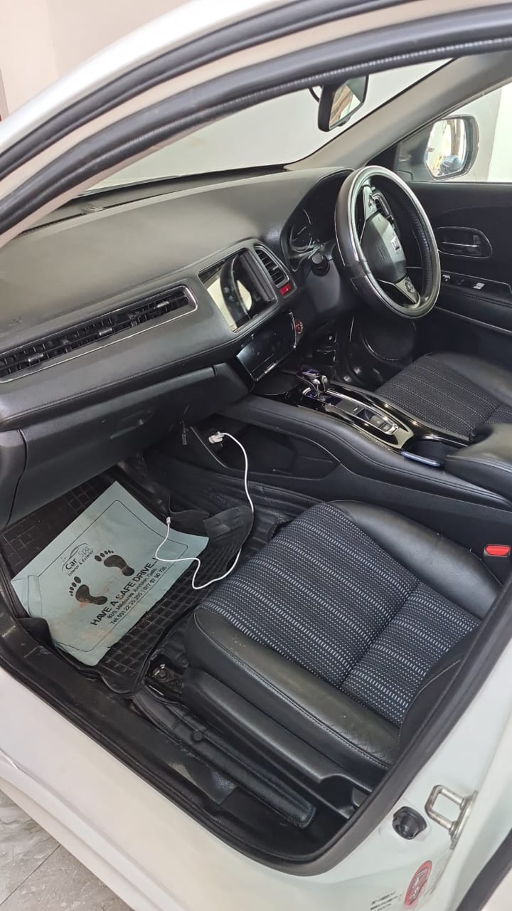 Honda Vezel 2014 - Reconditioned SUV sale in Sri Lanka - patpat.lk