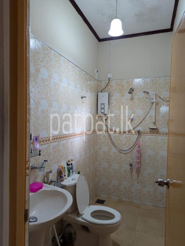 House for Sale in Athurugiriya