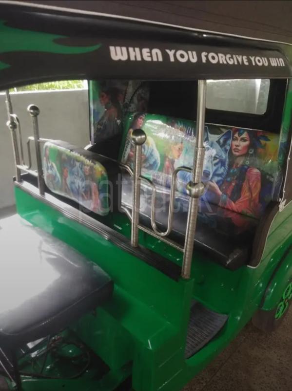Bajaj Three Wheel 2010 - Used Three wheeler sale in Sri Lanka - patpat.lk