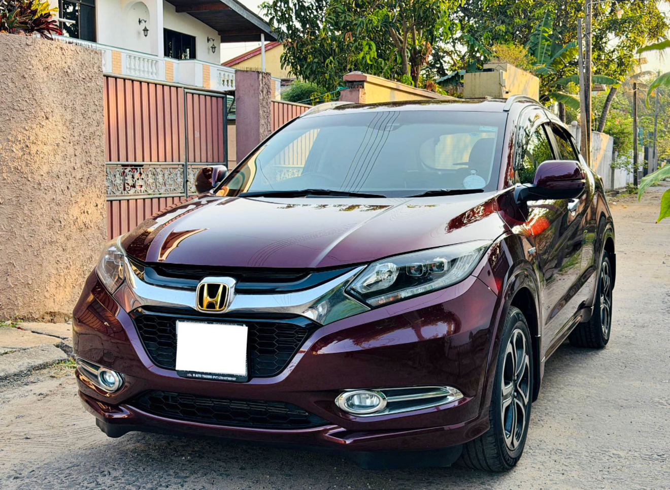 Honda Vezel 2014 ads-image-1