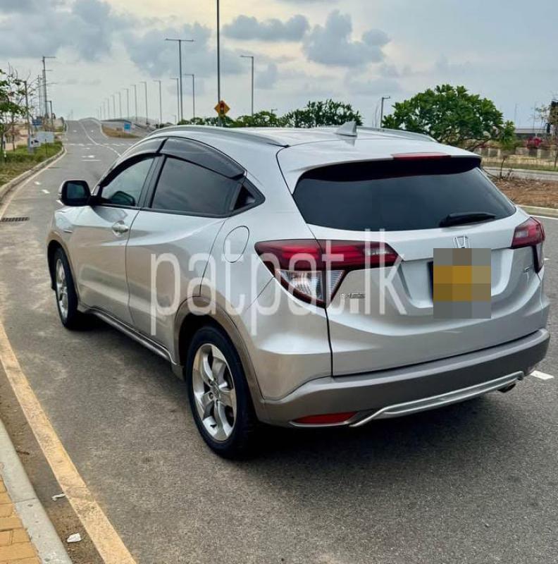 Advertisement image 3