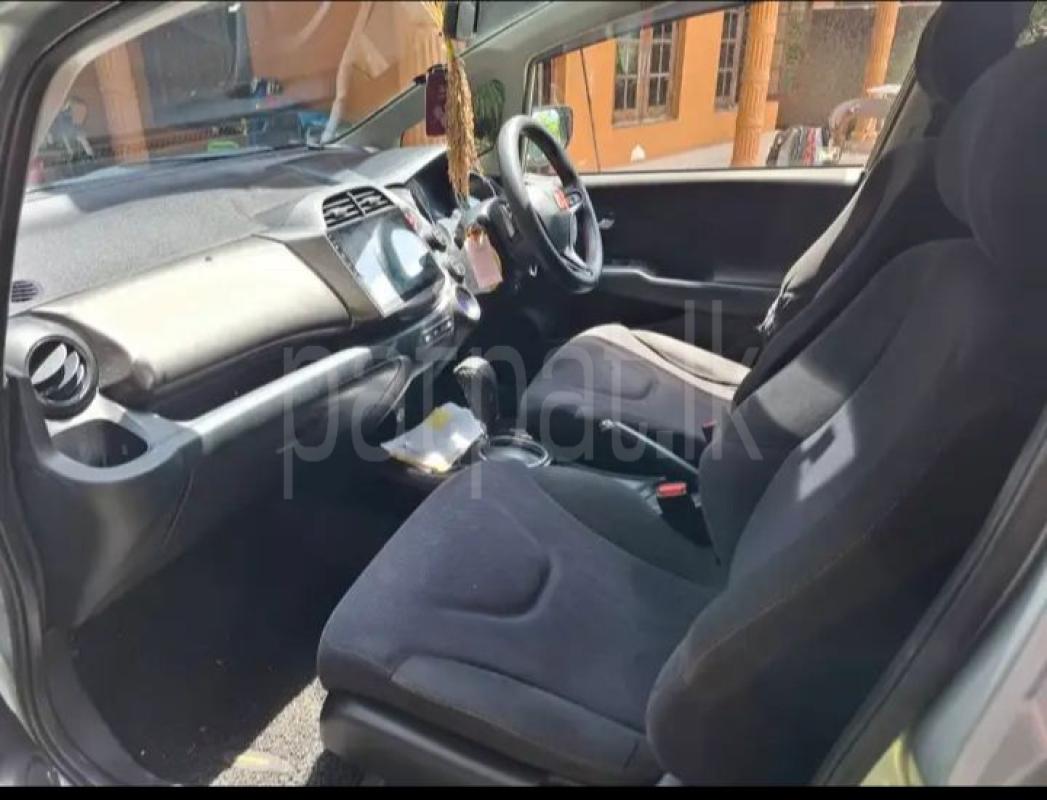 Advertisement image 4