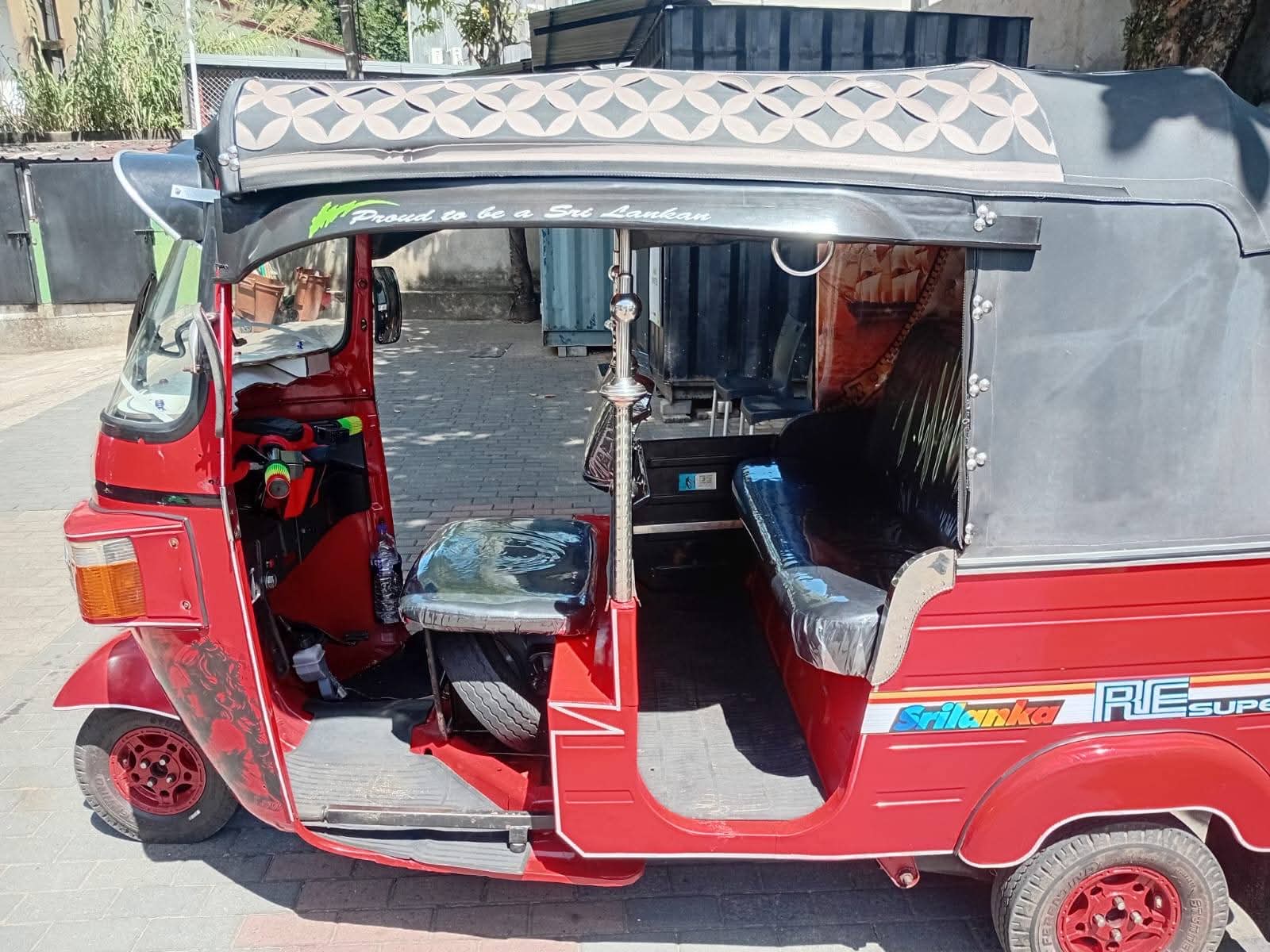 Bajaj Three Wheel 2013 - Used Three wheeler sale in Sri Lanka - patpat.lk