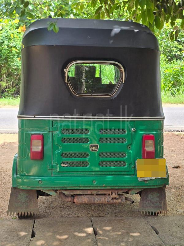 Bajaj Three Wheel 2016 - பயன்படுத்தப்பட்டது முச்சக்கர வண்டி sale in Sri Lanka - patpat.lk