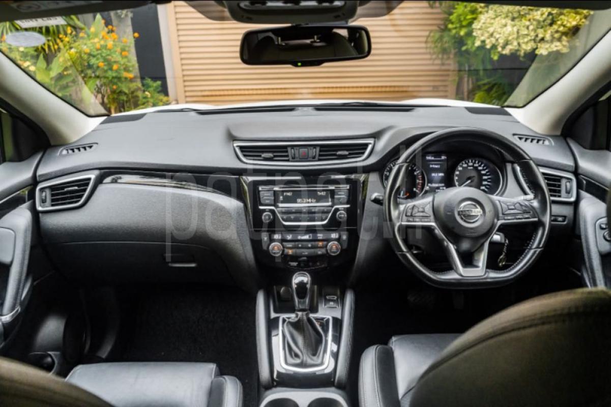 Advertisement image 6