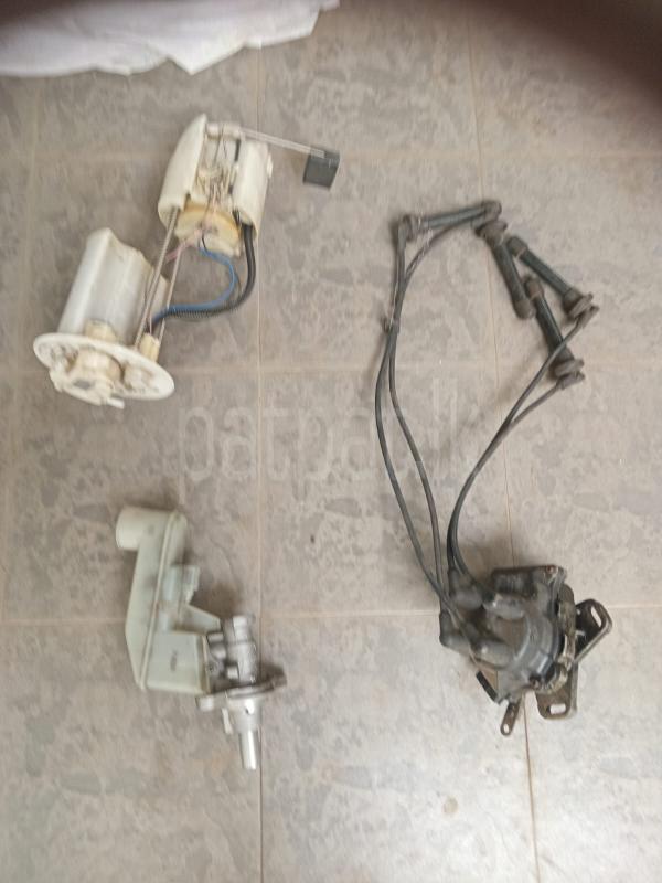 Car Spare Parts for Sale (Honda Grand Civic, Toyota Yaris and 106)