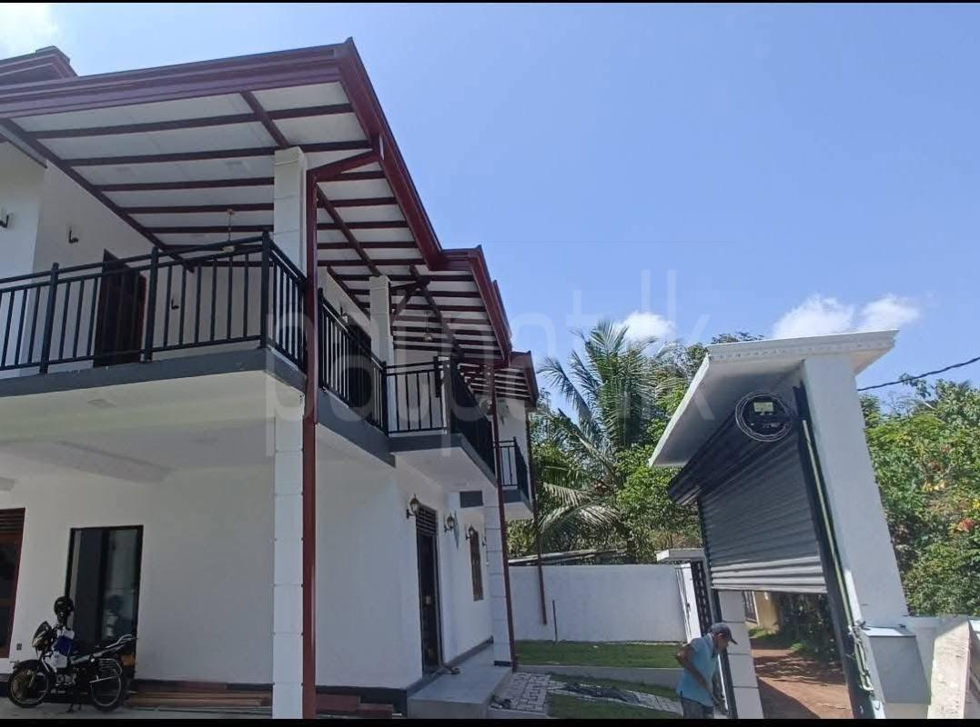 Advertisement image 6