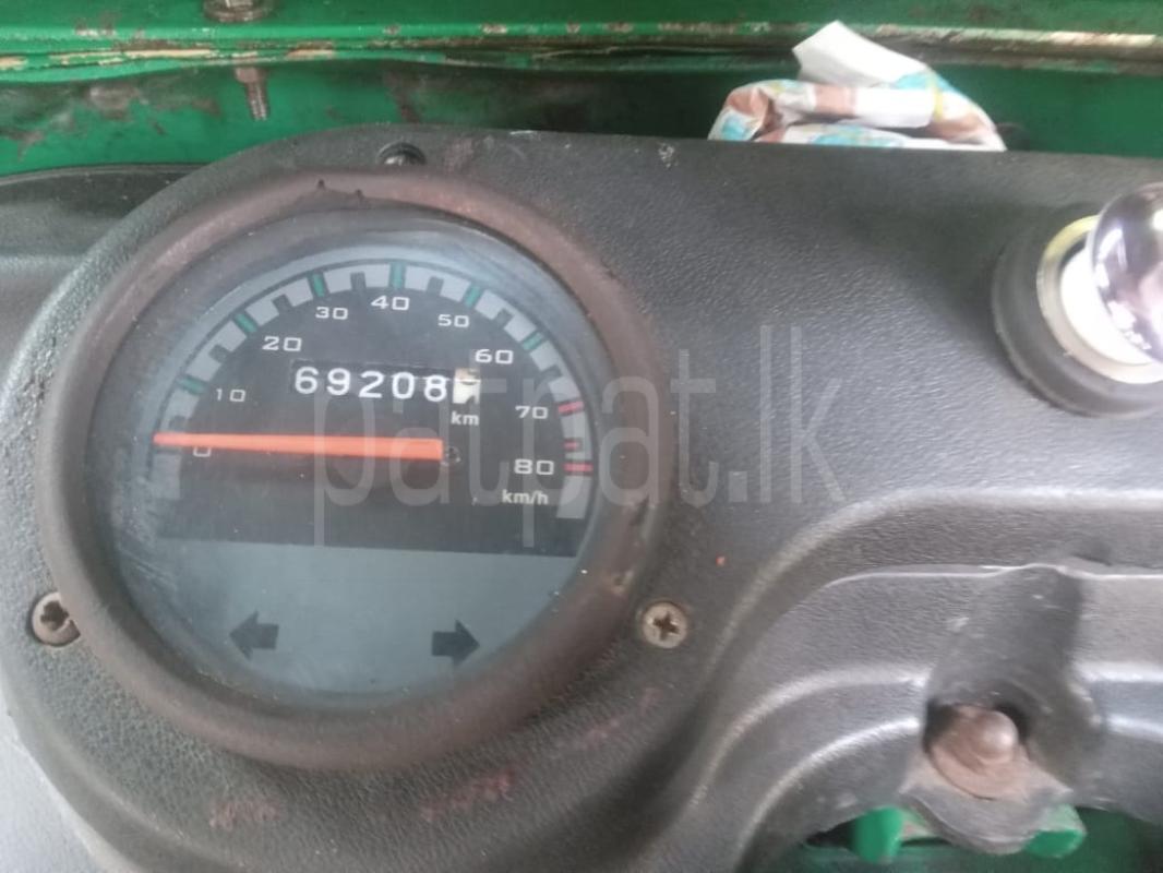 Bajaj Three Wheel 2010 - பயன்படுத்தப்பட்டது முச்சக்கர வண்டி sale in Sri Lanka - patpat.lk