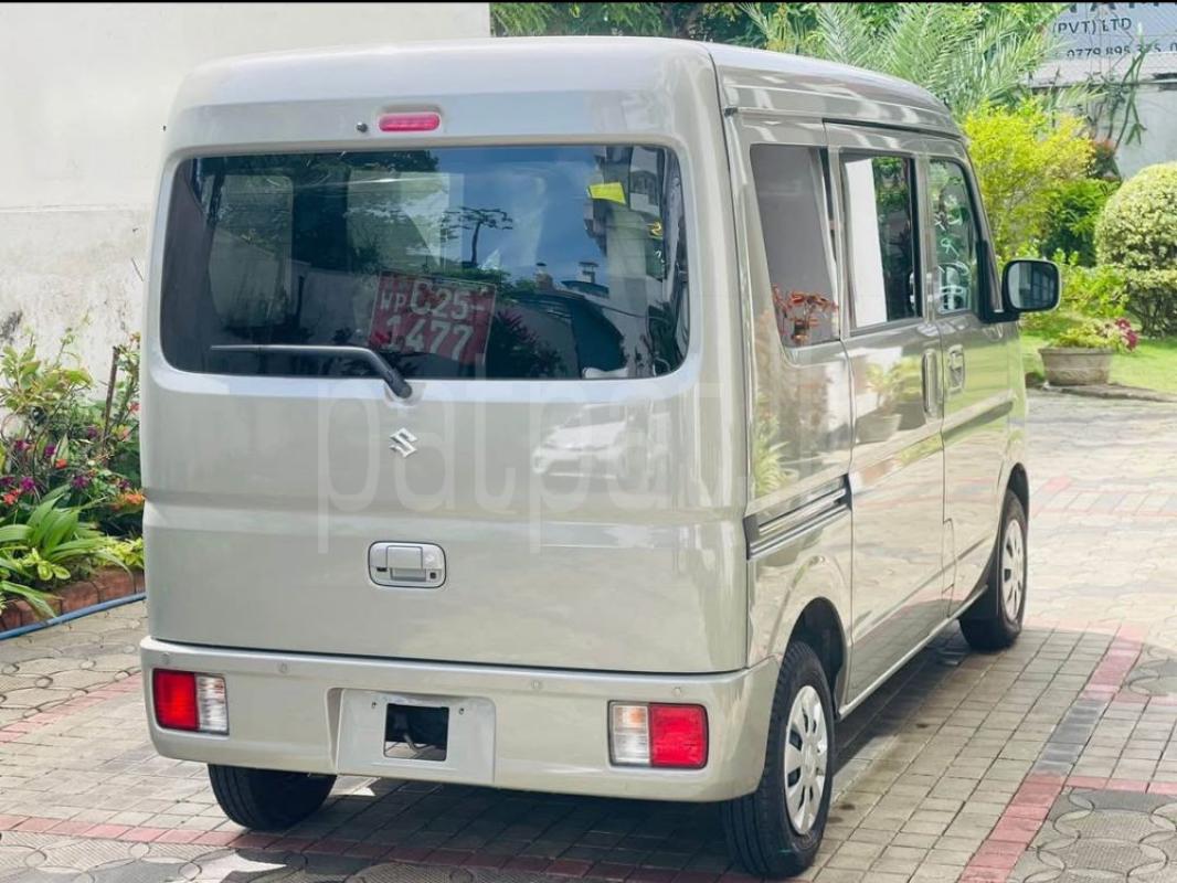 Advertisement image 4